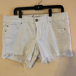 American Eagle ripped jean shorts
